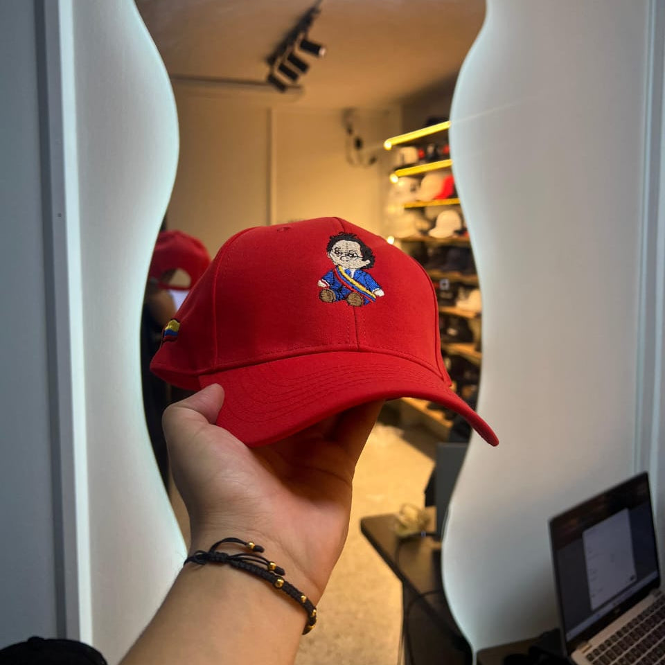 GORRA PETRO ROJA