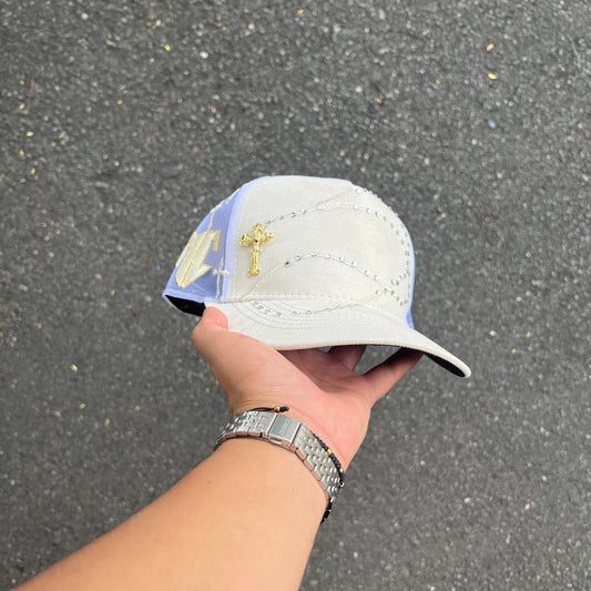 GORRA ROSARIO BLANCA