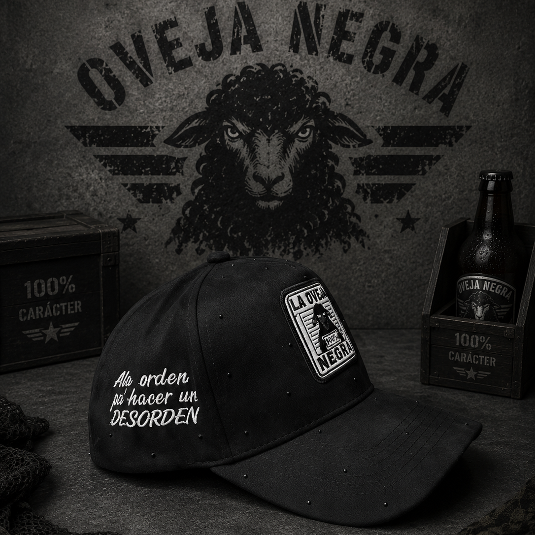 GORRA OVEJA NEGRA + DESCORCHADOR 🐑