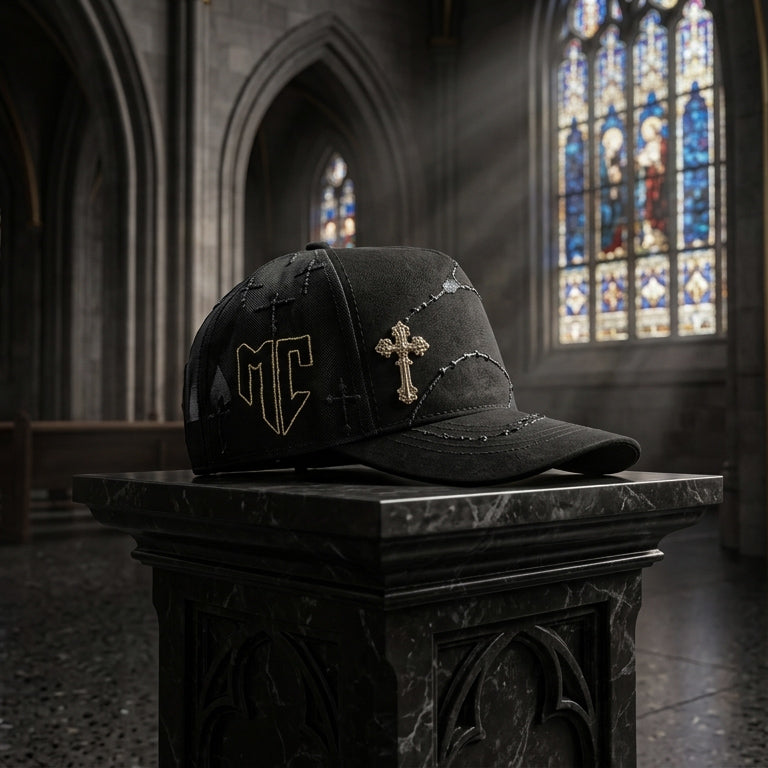 GORRA ROSARIO NEGRA