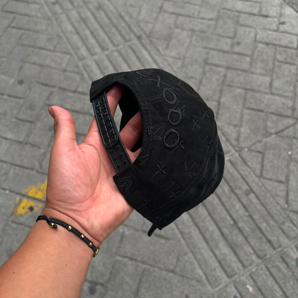 GORRA EXODO NEGRA