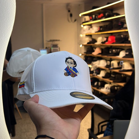 GORRA PETRO BLANCA