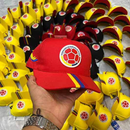 GORRA DE COLOMBIA ROJA